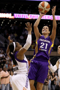 Neither Los Angeles Sparks point guard Ticha Penicheiro nor Phoenix Mercury point guard Temeka Johnson are likely to spring to mind when people think of the WNBA's best shot creators, but their 