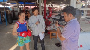 Aeem-Witit-Muay-Dee-Wit-Tee-Thai-TV-Sylvie-von-Duuglas-Ittu1