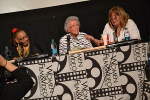 Penny Marshall to Direct Biopic Of First Female Baseball Hall of Famer